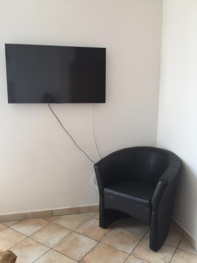 Vacation Home Lucija Slatina  Εξωτερικό φωτογραφία
